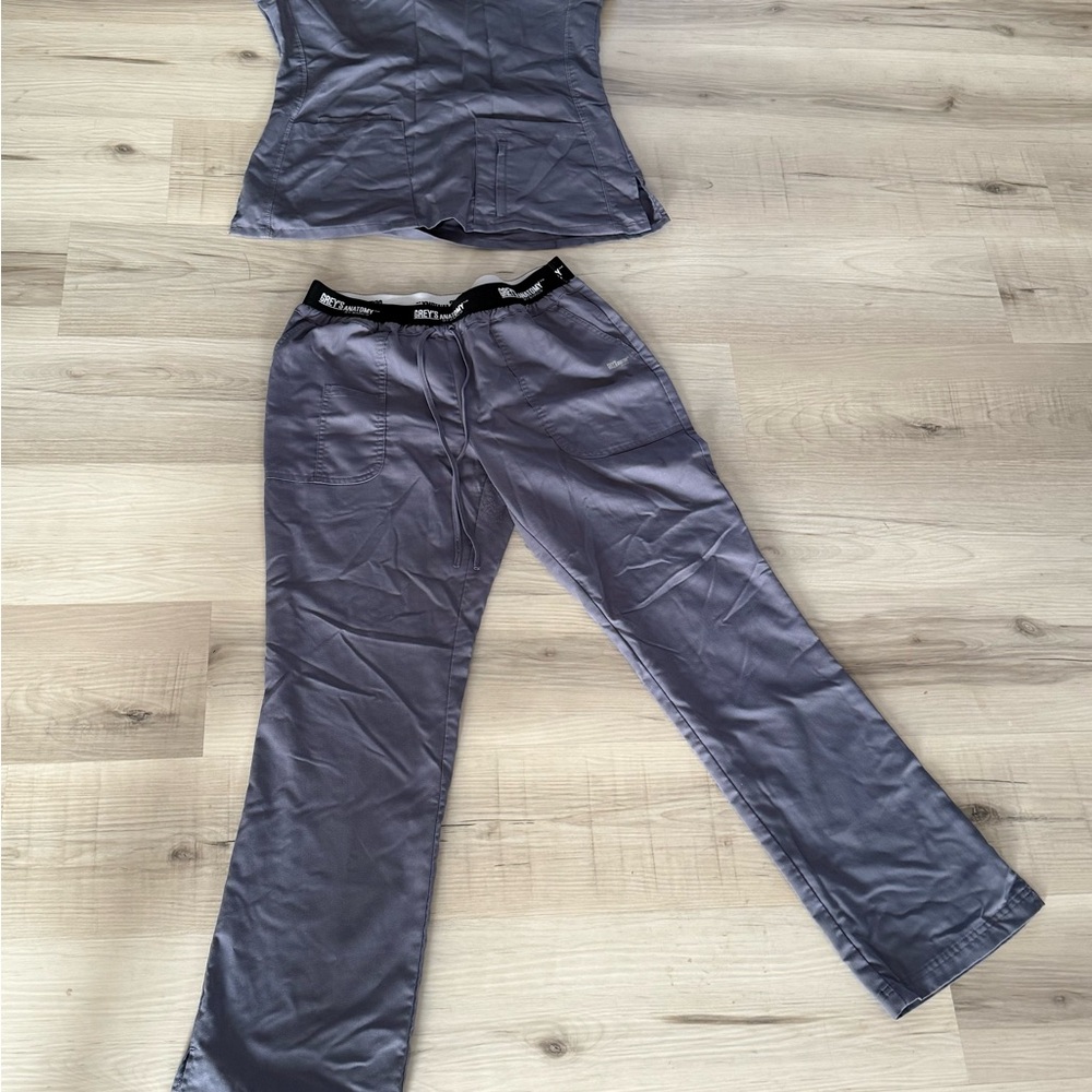 Gray scrub set Greys Anatomy Top and Bottom